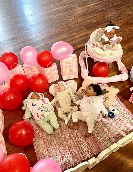 Babies of the teen moms