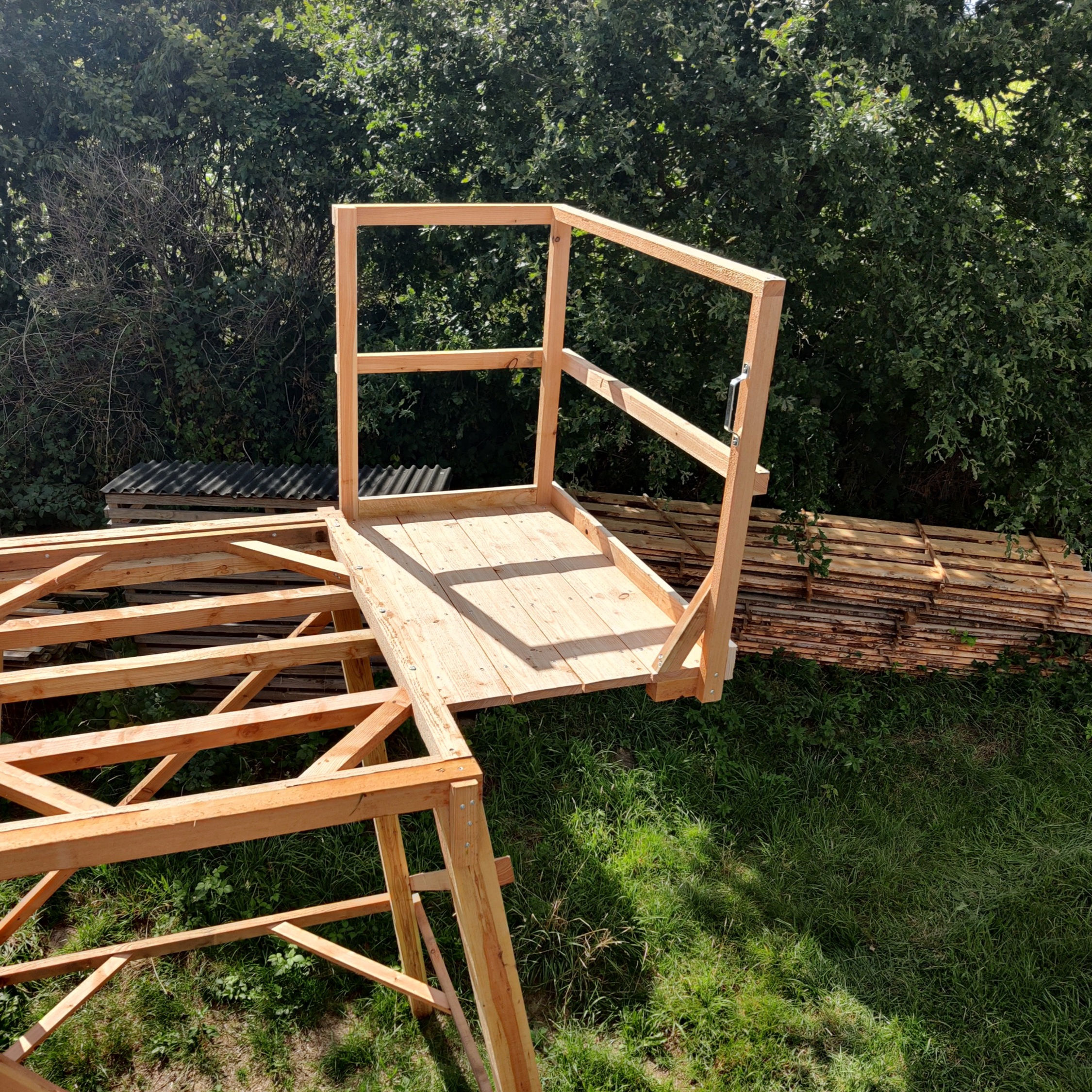 Podest 125x80cm für alle Kanzeln