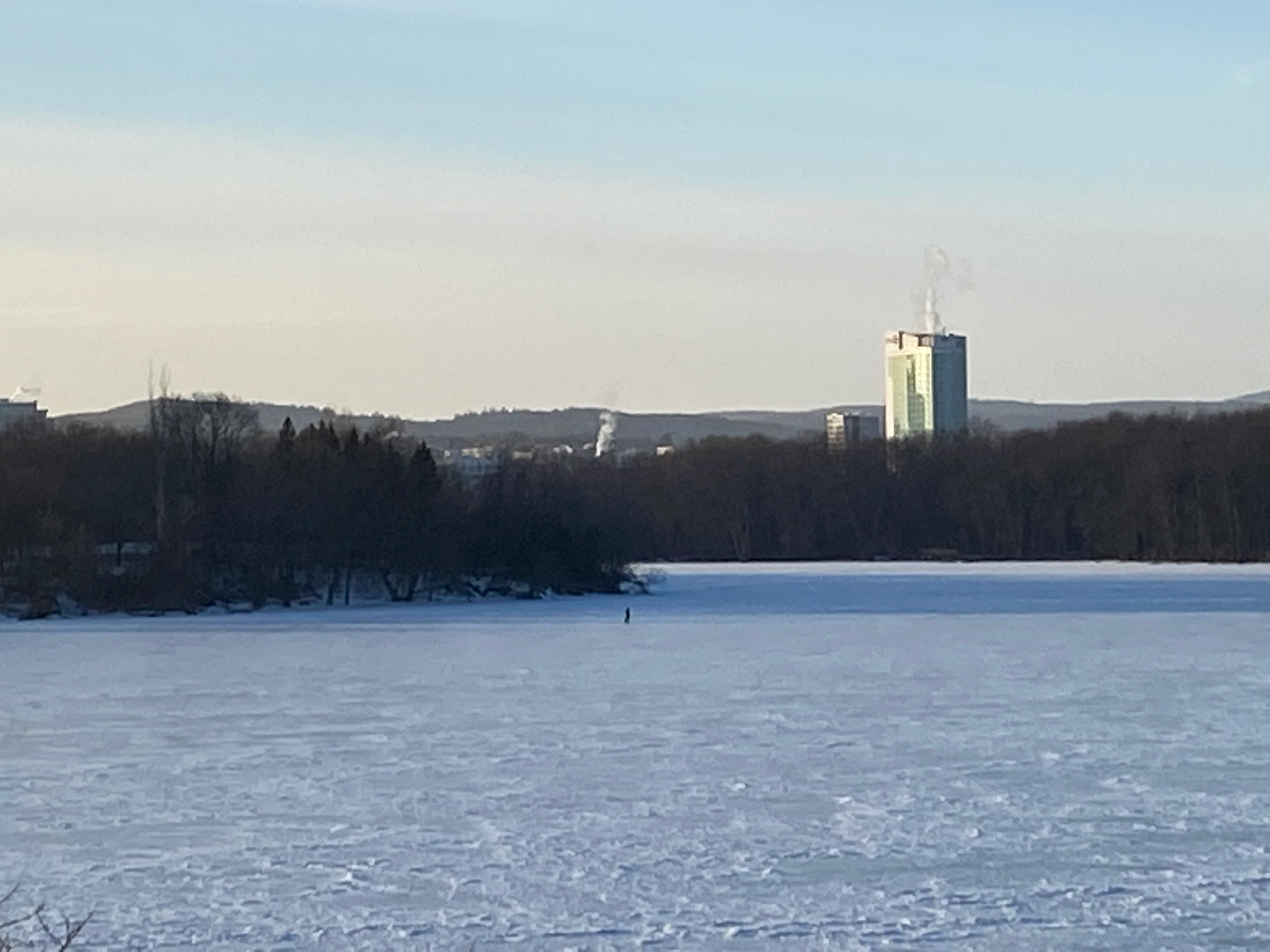 Janvier 11: quelqu'un sur la glace