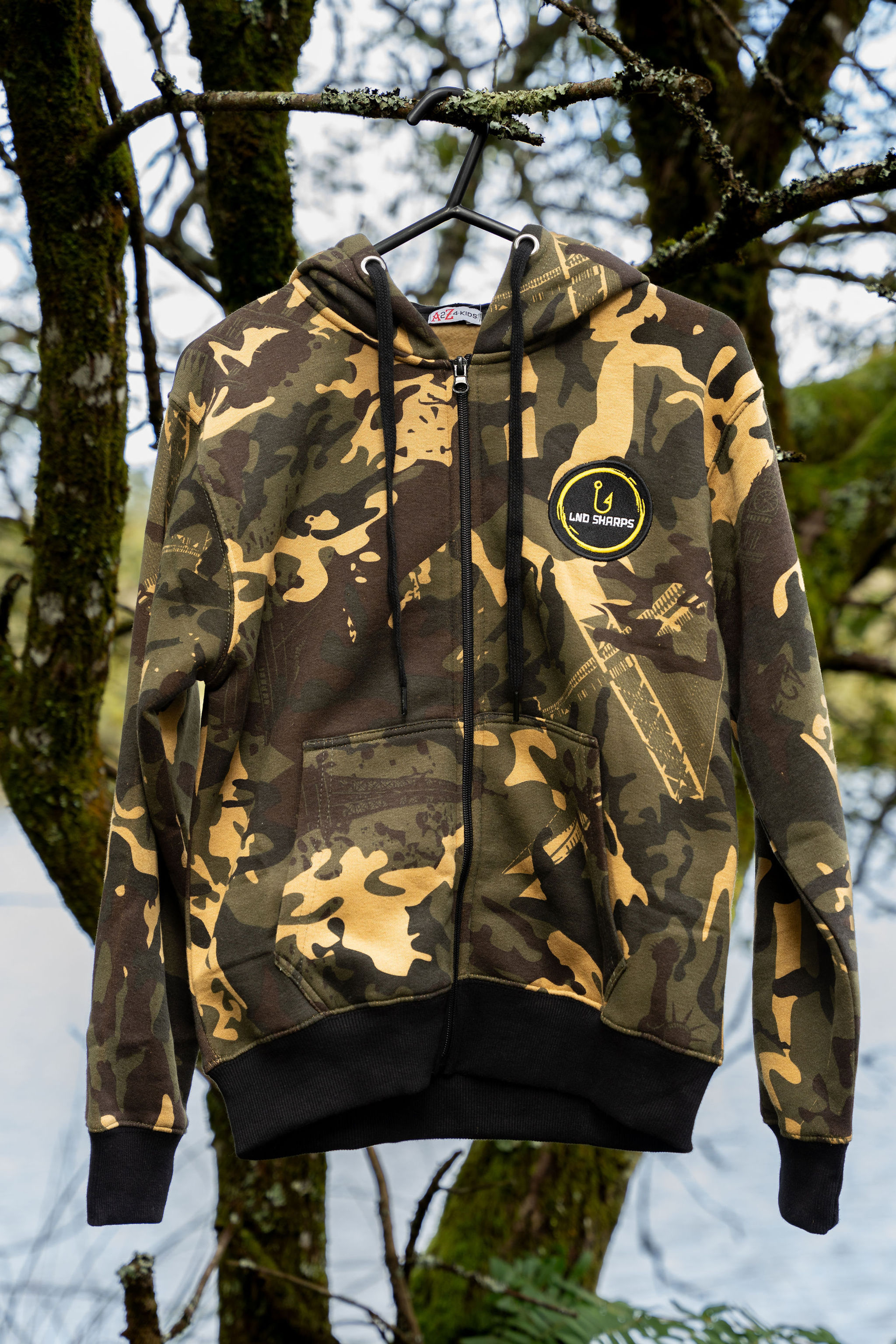 LND - KIDS CAMO ZIP HOODIE