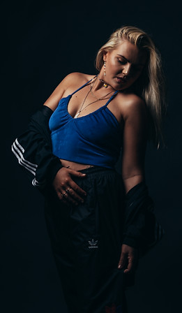 BROOKEY SHOOT-3-4.jpg