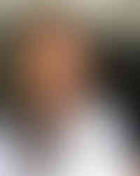 Starter locs, locs, baby locs, loc journey, starting your locs, heather b winfield, heather b brown, loctitians, dreadlocks, interlocking method, using the interlocking method, combing out locs, loc community,