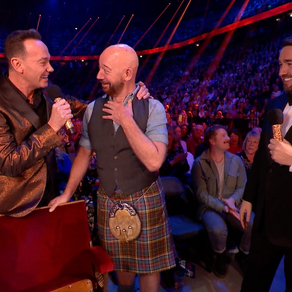 NEWS: Edinburgh's Festival Theatre usher wins prestigious Unsung Hero Award at The National Lottery’s Big Night of Musicals 2024 