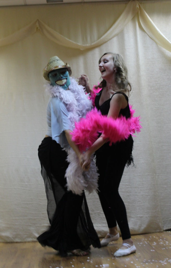 номер из фильма Маска.JPG