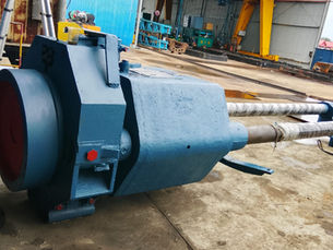 Apa yang membuat sebuah alat layak disebut diesel hammer terbaik? Jawabannya jelas bukan cuma soal tenaga pukul yang besar. Di lapangan, performa alat justru dinilai dari konsistensi, ketahanan, dan efisiensi dalam jangka panjang.