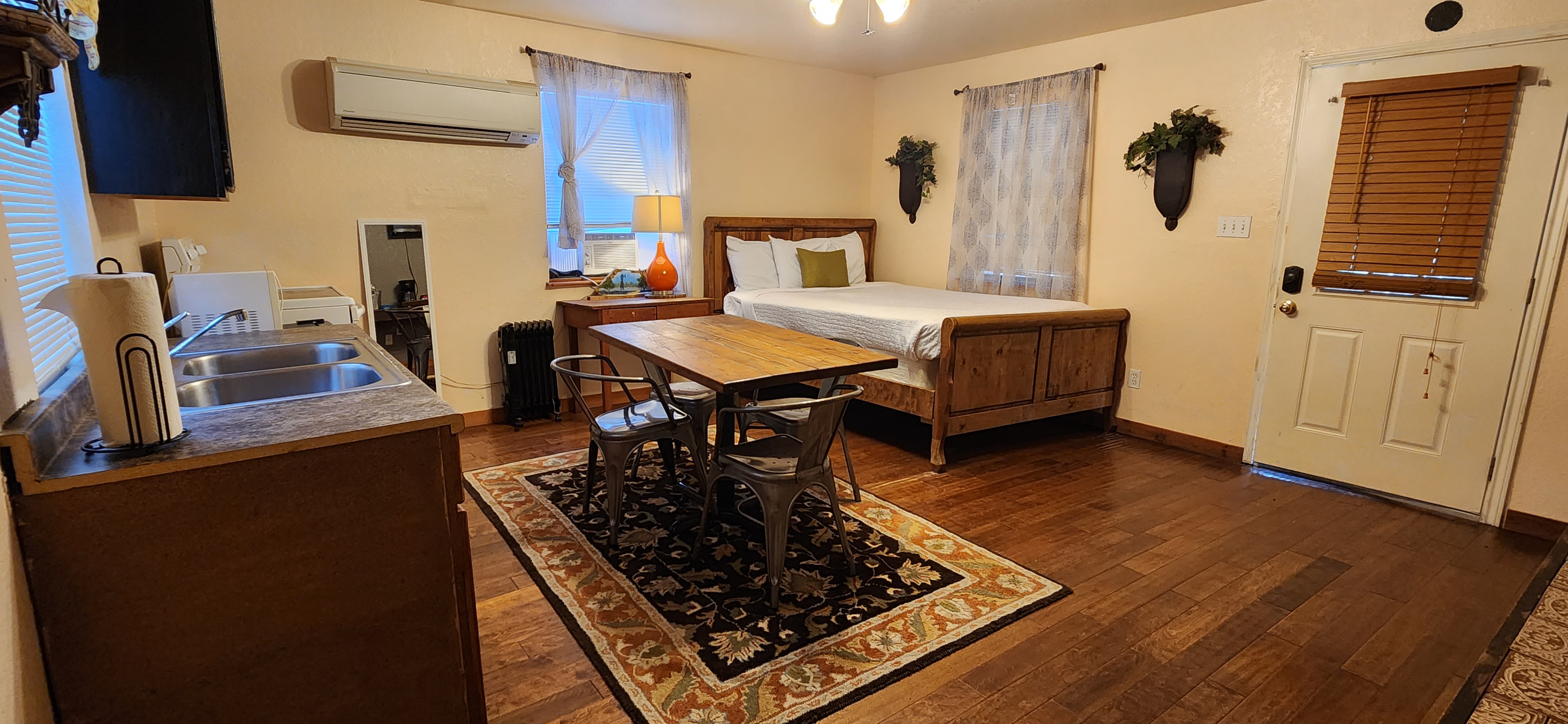 Mendelbaum Winery Loft West — photo 15 of 44