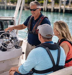 Confidence Boating Course hand on instruction