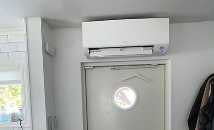 Installation-luftvärmepump-österåker-sänk-elkostnader.jpeg