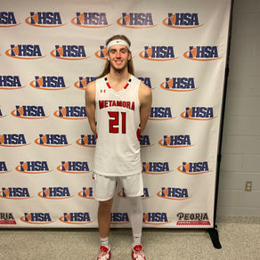 Metamora comes back from 10 down, wins 31st straight game into the Class 3A title game!!!!!