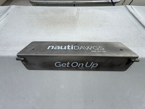 dog boat ladder mounting plate top view