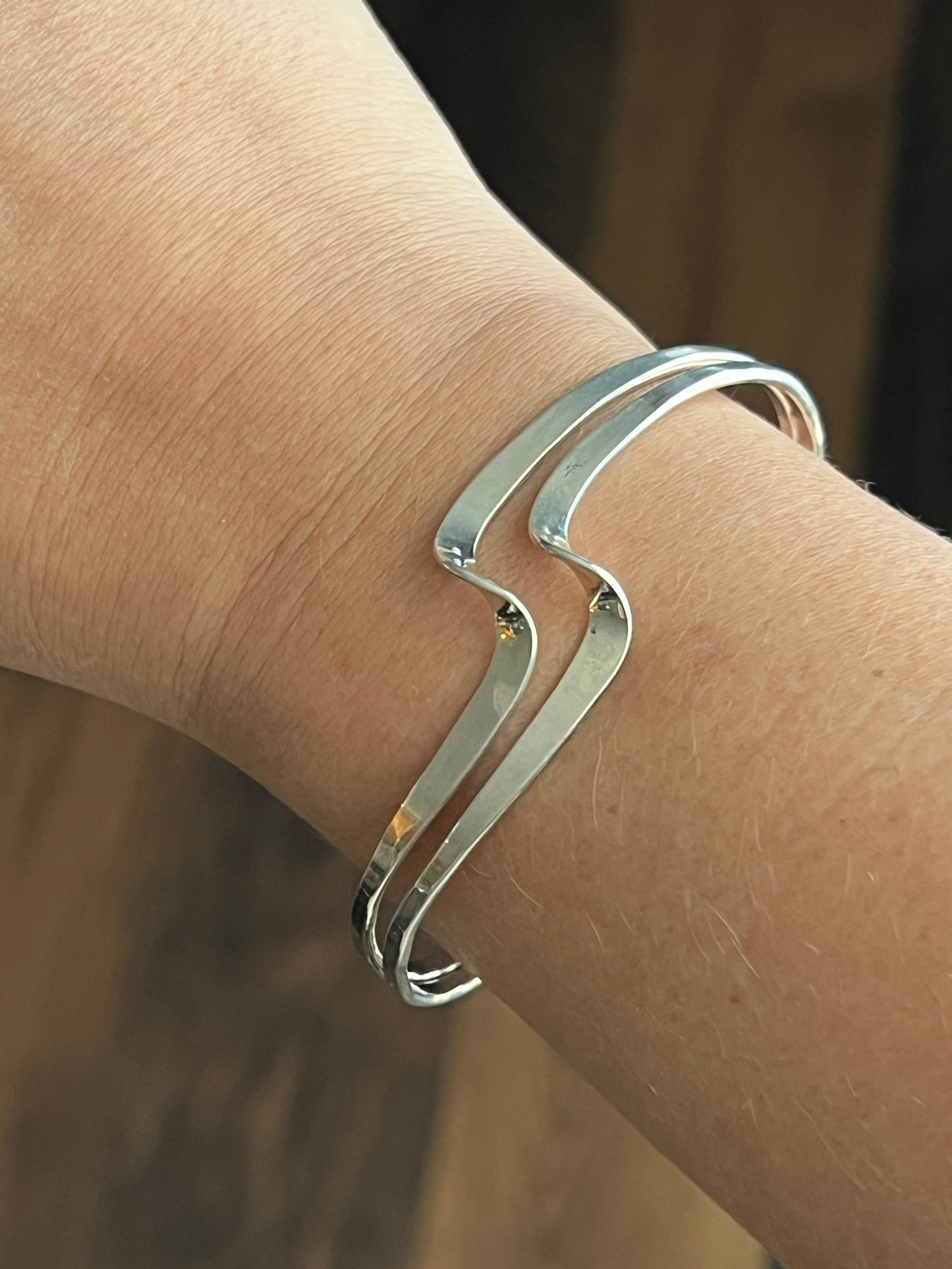 Double Wave Cuff
