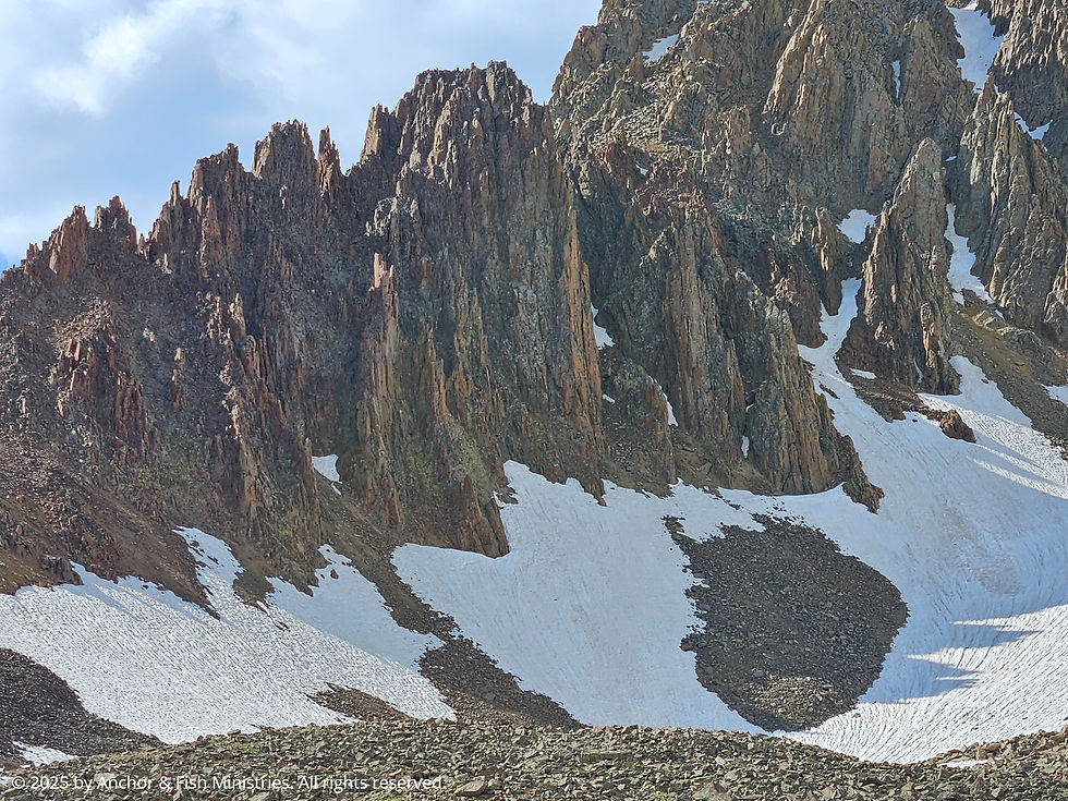 Spiky mountain ridge, close up