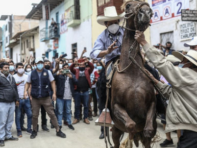 El líder extremista de Perú Libre