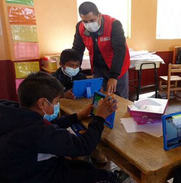 Vásquez : se invertirán millones en el sector educación para el 2022