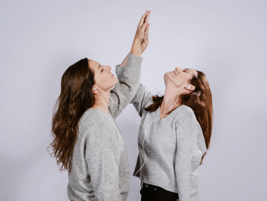 PASCAL RAMBERT LLEGA AL PERÚ PARA DIRIGIR Y ESTRENAR “HERMANAS” SU MÁSRECIENTE ÉXITO INTERNACIONAl