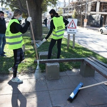 Trabajo comunitario en Argentina para desobedientes