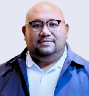 MANAGING DIRECTOR.jpg