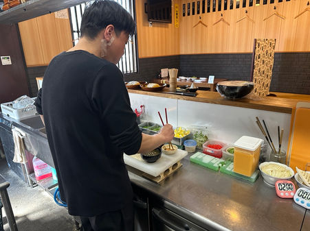 昼食中