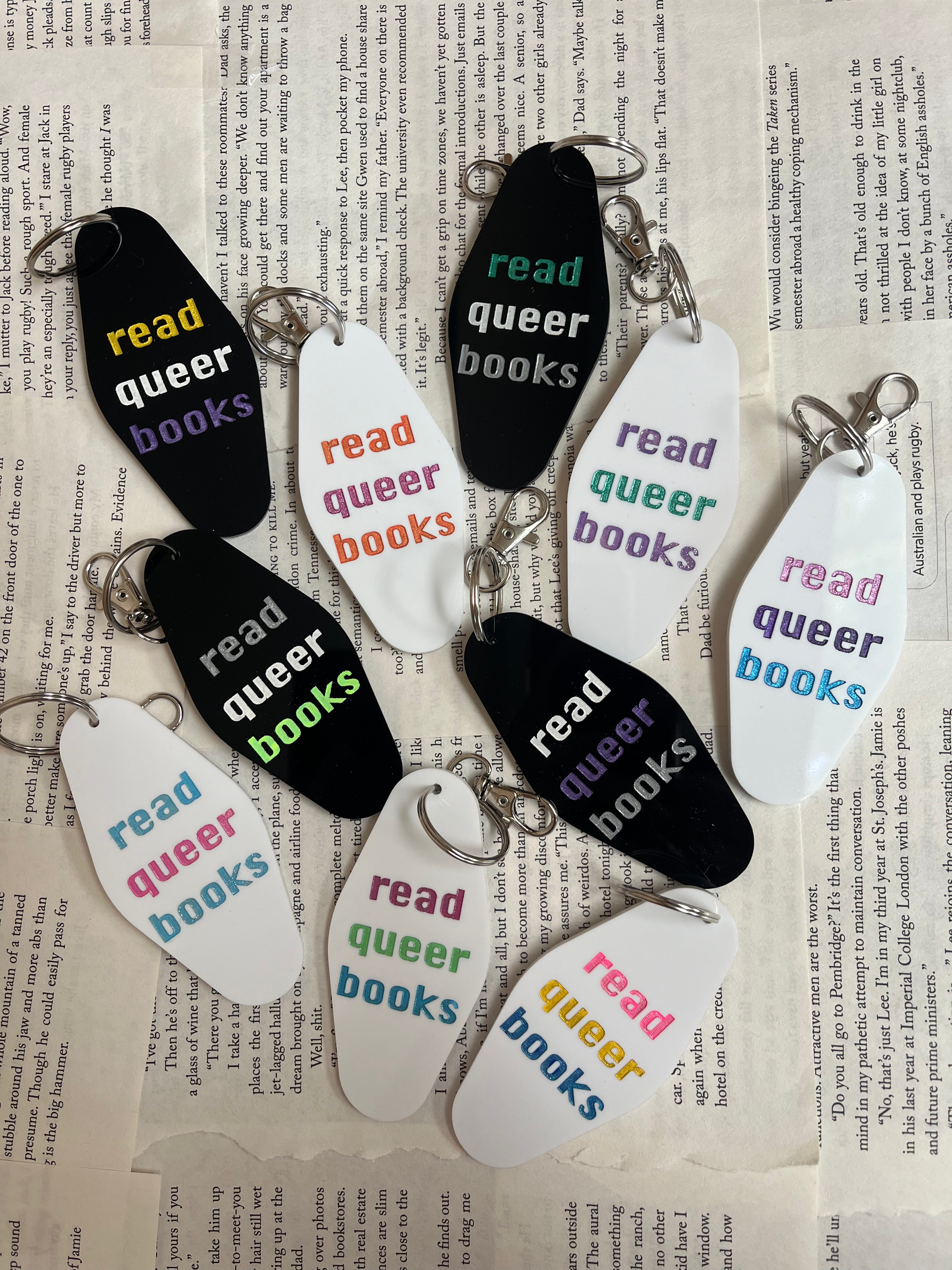 Read Queer Books Keychain
