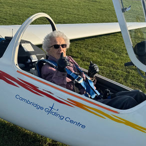 102-year-old WWII veteran takes to the skies above Cambridge in special glider flight