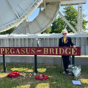 D-Day veteran given standing ovation at theatre production of Pressure