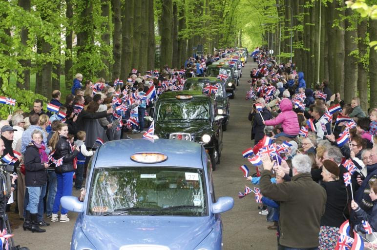 Veterans travelling with the Taxi Charity arrive in Oosterbeek, May 2012