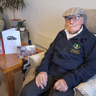 Taxi Charity receives £5,000 donation thanks to beautiful greeting cards we send to veterans