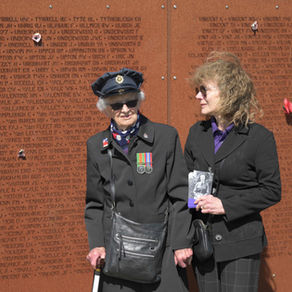 WWII veteran visits International Bomber Command Centre in moving tribute
