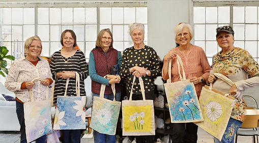 tote bags_edited_edited.jpg