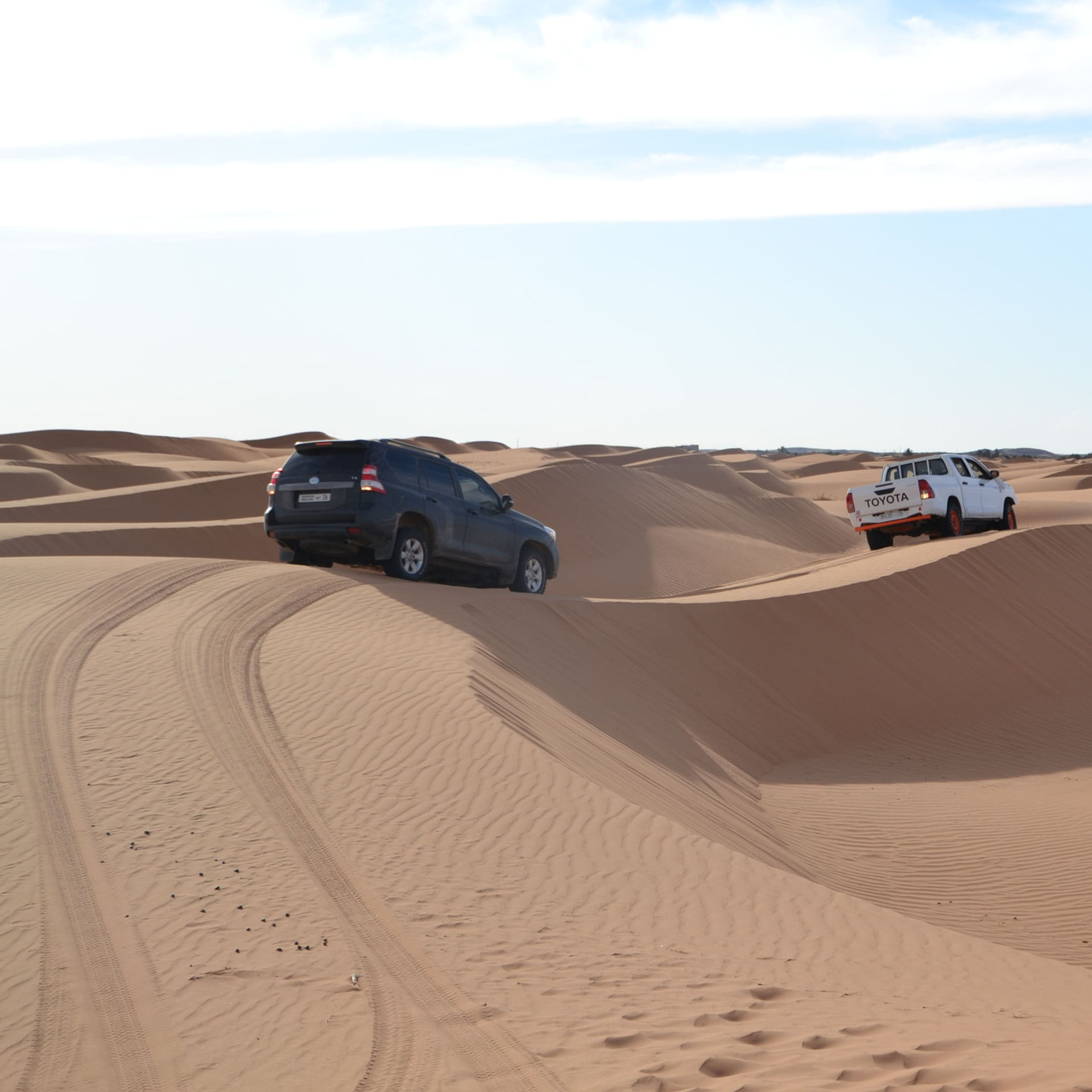 excursion en 4x4 marrakech au désert du sahara avec allmoov. circuit tout inclus au départ de marrakech