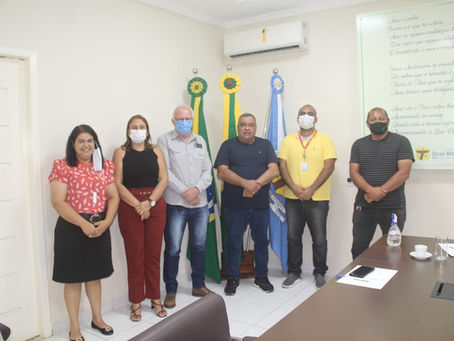 Prefeitura e Energisa firmam parceria para substituir luminárias por lâmpadas de led no município