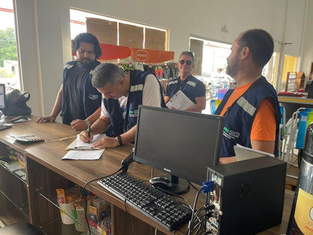 Procon realiza ação para fiscalizar preço da carne bovina nos açougues do município