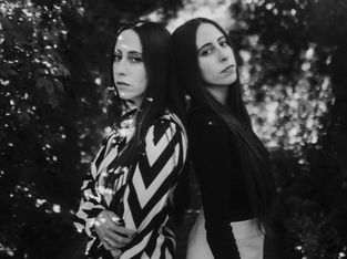 BIKA, DÚO MEXICANO QUE CONVIERTE LA ELECTRÓNICA EN EXPERIENCIA SENSORIAL