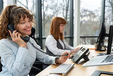 Während Festnetztelefonie für Privatkunden keine große Rolle mehr spielt, ist eine professionelle Telefonlösung für Unternehmen in den vergangenen Jahren sogar noch wichtiger geworden.