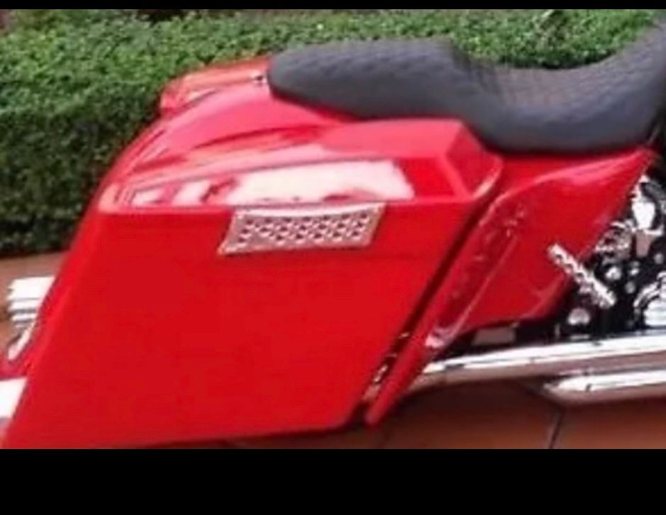 Harley Davidson 4" Stretched Side Covers Flh Touring Motorcycle