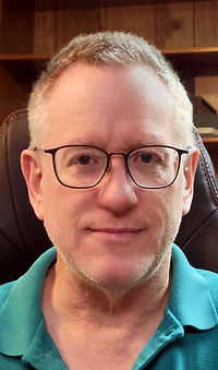 Mike TS Headshot 12-26-23_edited_edited.