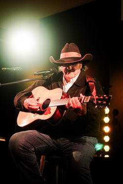 Dennis Agajanian