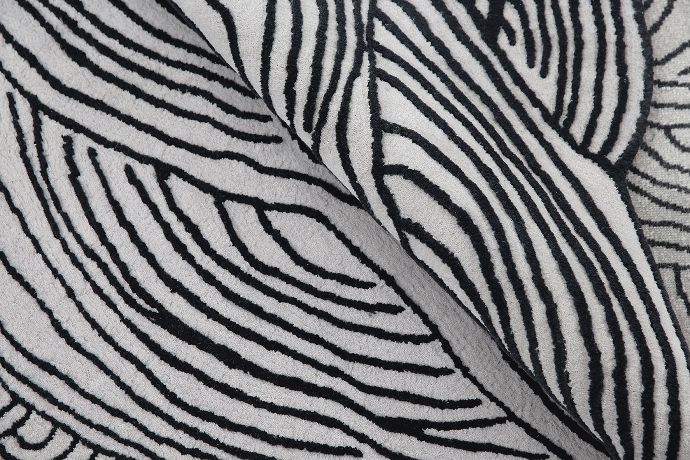 Mhzartwa-No1-Detail-7-WEB.gif
