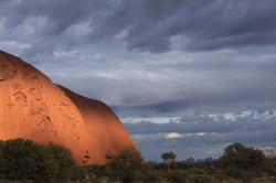 uluru.jpg