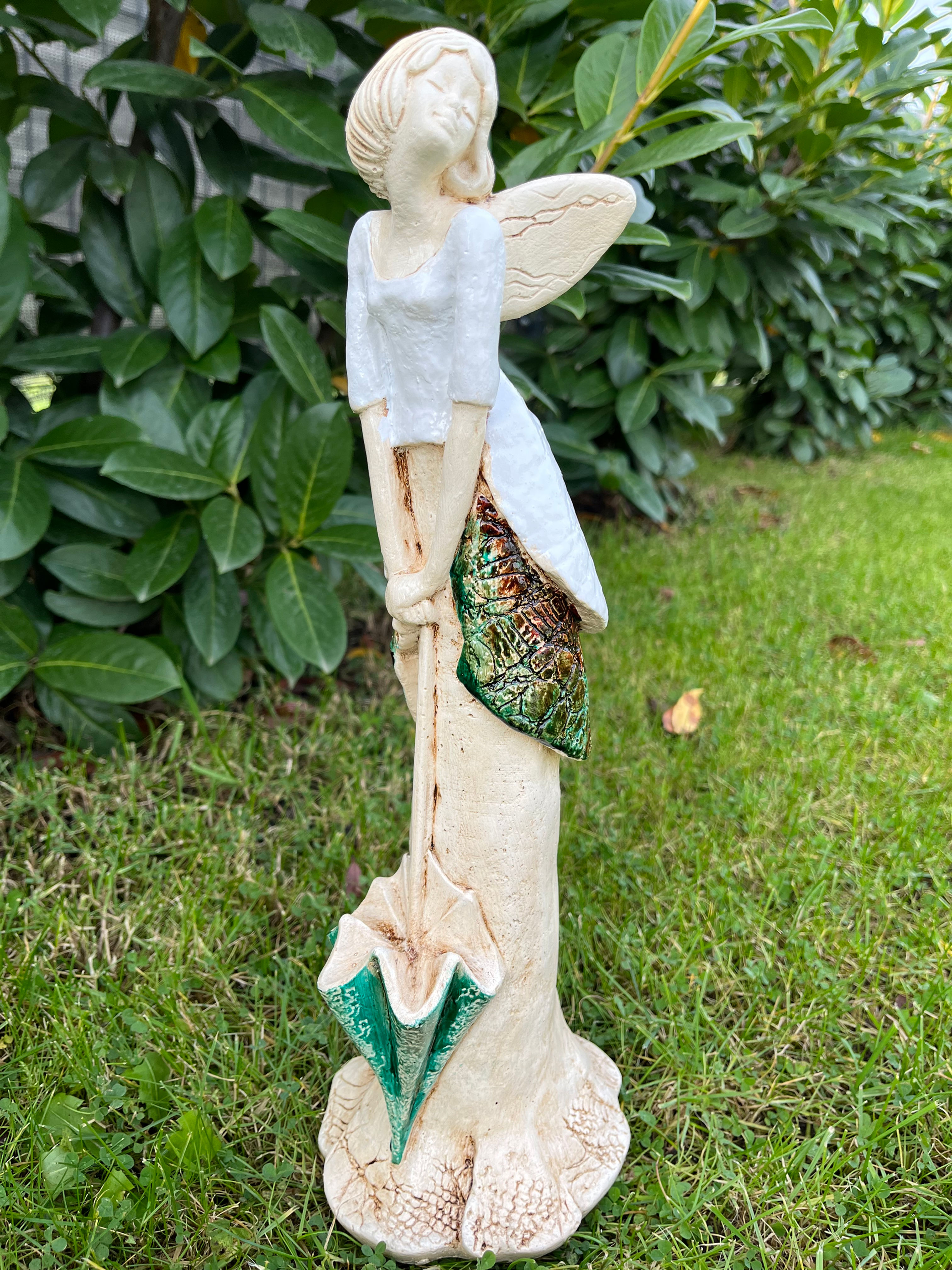 Anioł z parasolką - Rękodzieło, ręcznie malowany