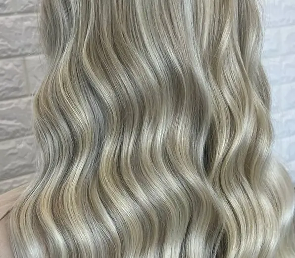 best-hair-salon-in-dubai.Jbr marina -hairstyle-4 (1).webp