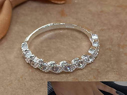 Anillo Trenzado y Piedritas