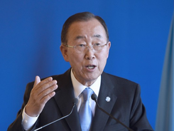 At the Global Compact Summit, Ban Ki-moon emphasized that businesses can achieve profits and fulfill social responsibilities simultaneously