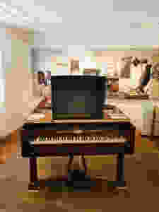 512D7355-78ED-40C1-BAD9-6FD293E77D73