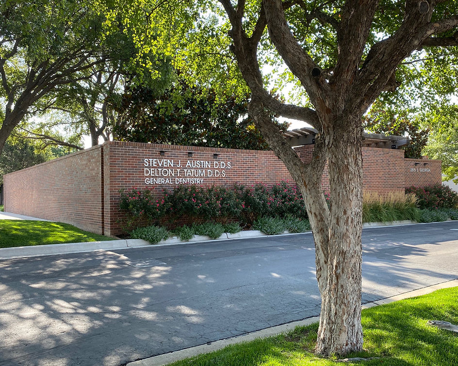 Exterior phot of Austin and Tatum Dental Offices