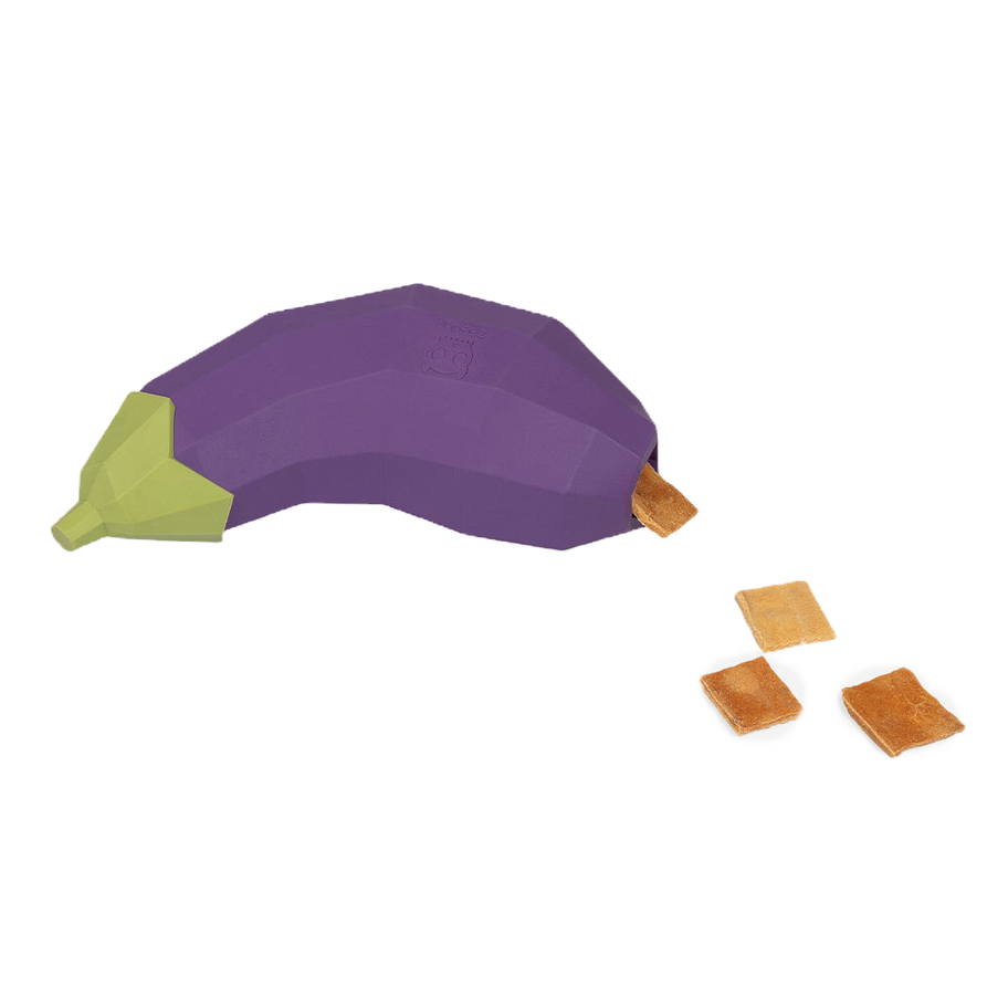 צעצוע החציל Zee.Dog Superveggiez לצד חטיפים