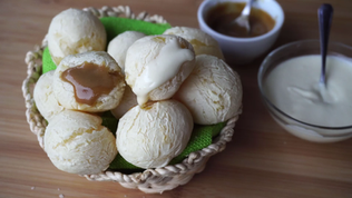 Pão de Queijo Vegano Recheado