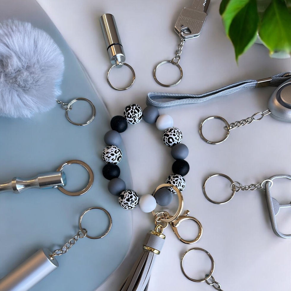 Thumbnail: Silver Self-Defense Keychain Set – Stay Safe in Style