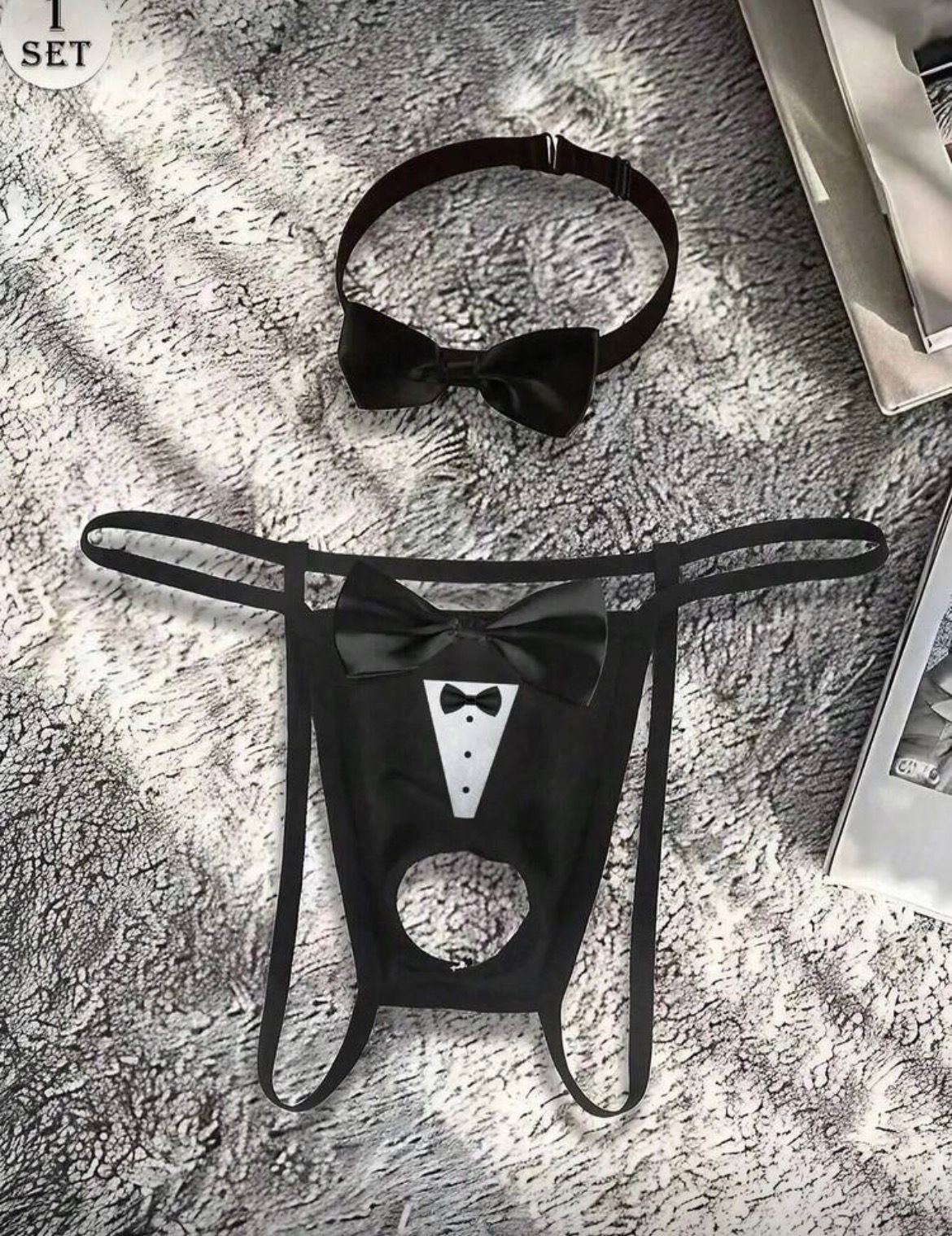 Men's Sexy Comfortable Hollow Bowknot Pattern G-String With Collar
