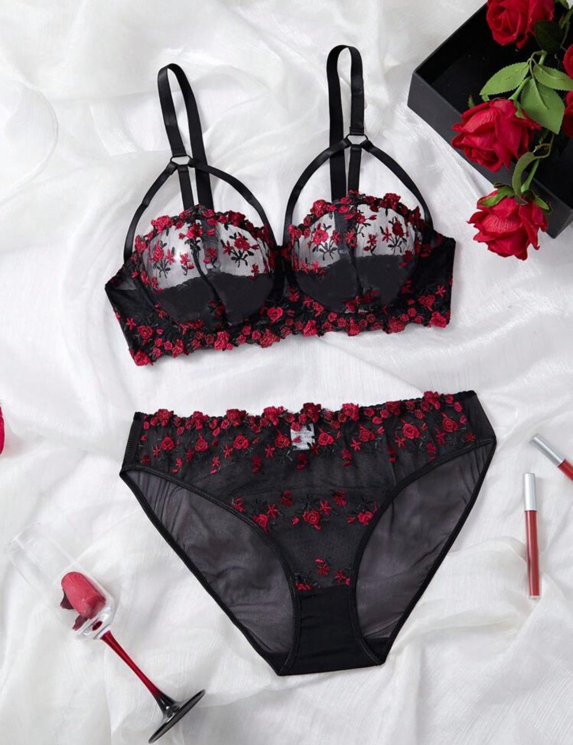 Esselle 2pcs/Set Plus Size Romantic Floral Printed Sexy Bra And Panty Lingerie S